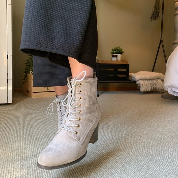 journee baylor bootie